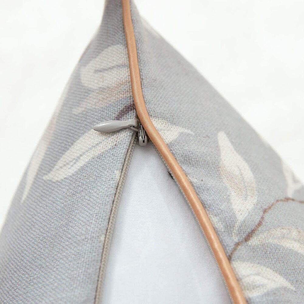 5008 18 x 18 Inch Country Rustic Grey Leaves Pattern Throw Pillowcases - Picture 6 of 9